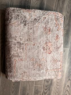 Hazo Haus 8x10 Area Rug/ brown, beige and light orange.