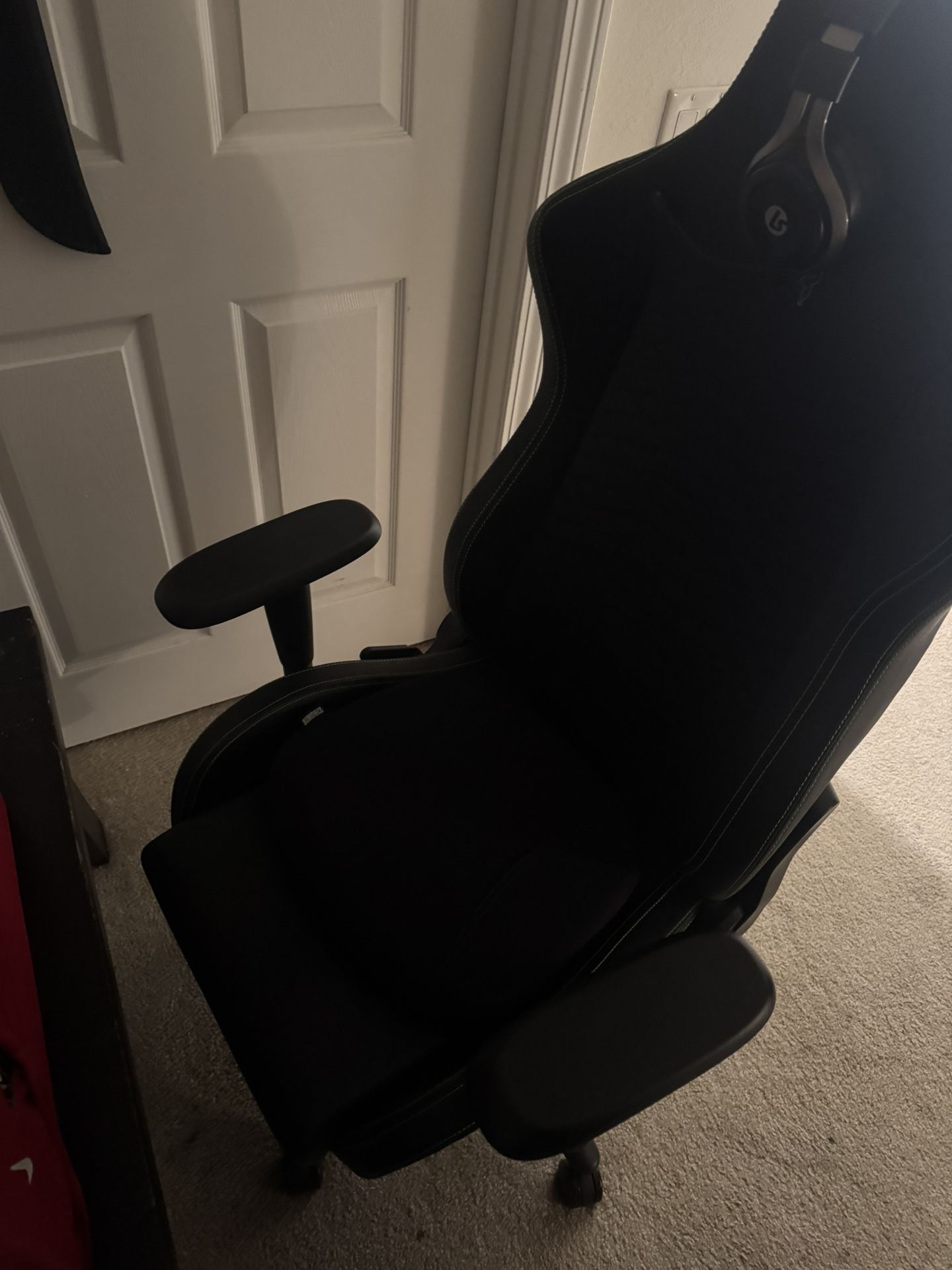 Gaming Alien Monitor Xbox Series X 1Tb and Xbox Elite Controller With Case