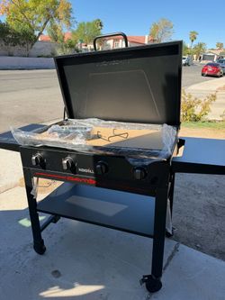 NEW 4 BURNERS GRIDDLE NEW ASSAMBLED FROM THE BOX