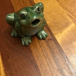 Decor Ceramic Frogs 