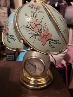 Touch base floral with clock lamp