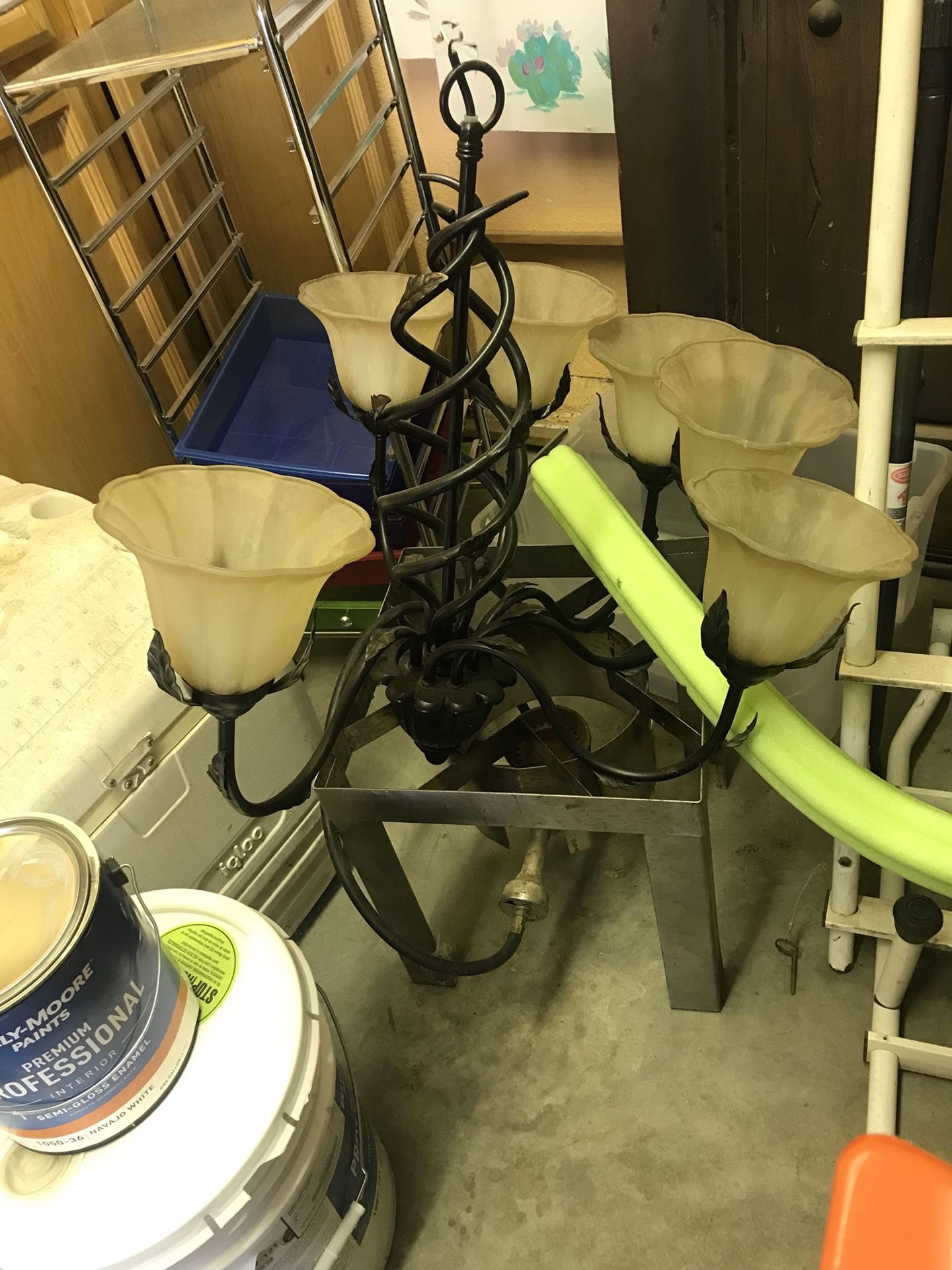 6 light chandelier
