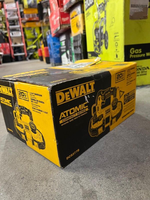 DEWALT DEWALT 20V CORDLESS 1-3/4" BANDSAW BRUSHLESS $179