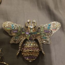 Custom design of jewelry