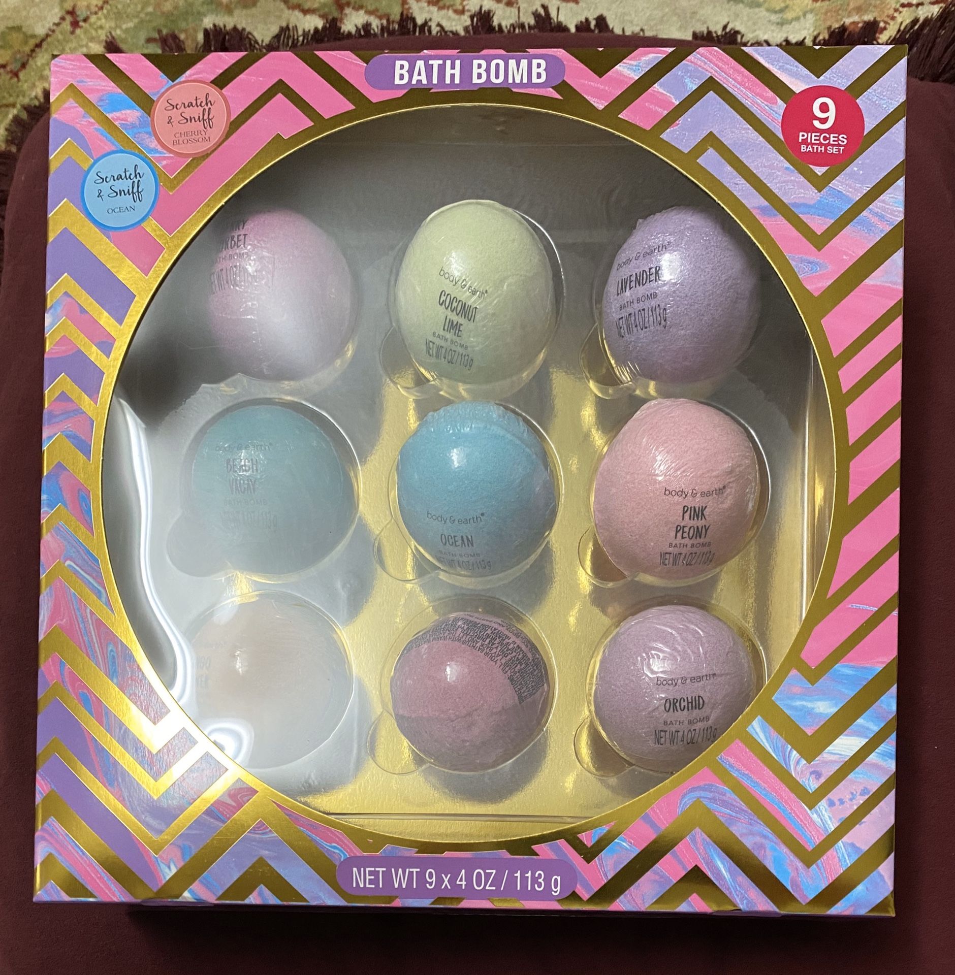 New Body & Earth Signature Scented Bath Bomb Set 9 count