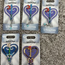 Kingdom Heart Pin