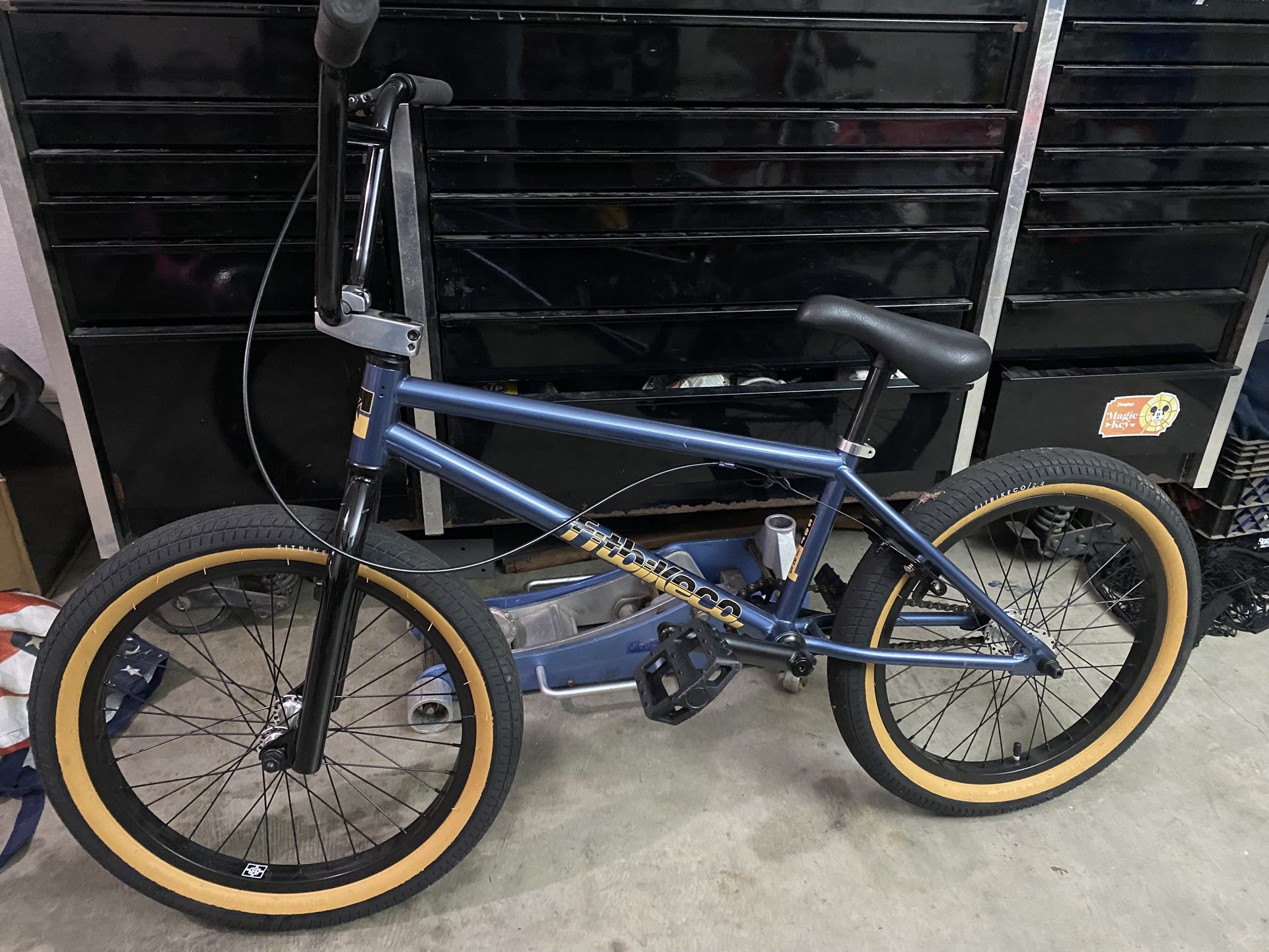 Fit Bike Co. Bmx Bike