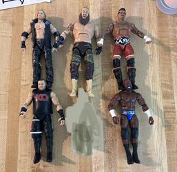 5 Wwe Wrestling Figures