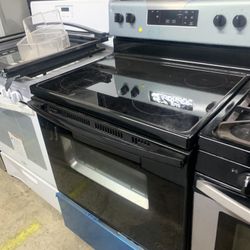 electric  stove new 30