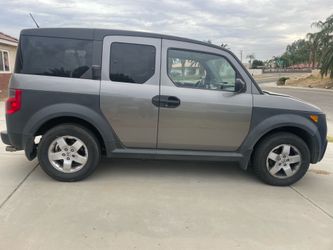 2005 Honda Element