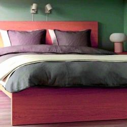 Ikea 👑 King Size BrandNew 🛌 Frame And Base. 