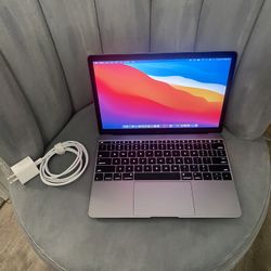 Macbook 12 Inch intel Core M 8GB 256GB SSD