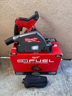 Milwaukee M18 FUEL Brushless 6-1/2 in. Plunge Cut Track Saw (Tool-Only)