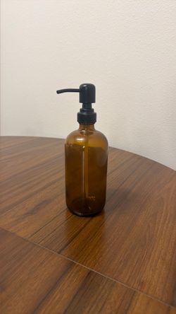 Kitchen soap dispenser