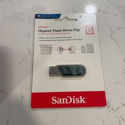 Sandisk iXpand Flash Drive Flip 32Gb For iPhone And iPad 