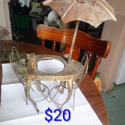 Metal Cafe Scene Music Box