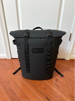 YETI Hopper M20 Soft Backpack Cooler – Black – New Without Tags