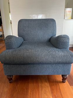 Lounge Chair