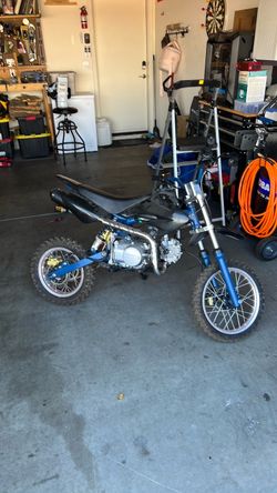 Pit bike