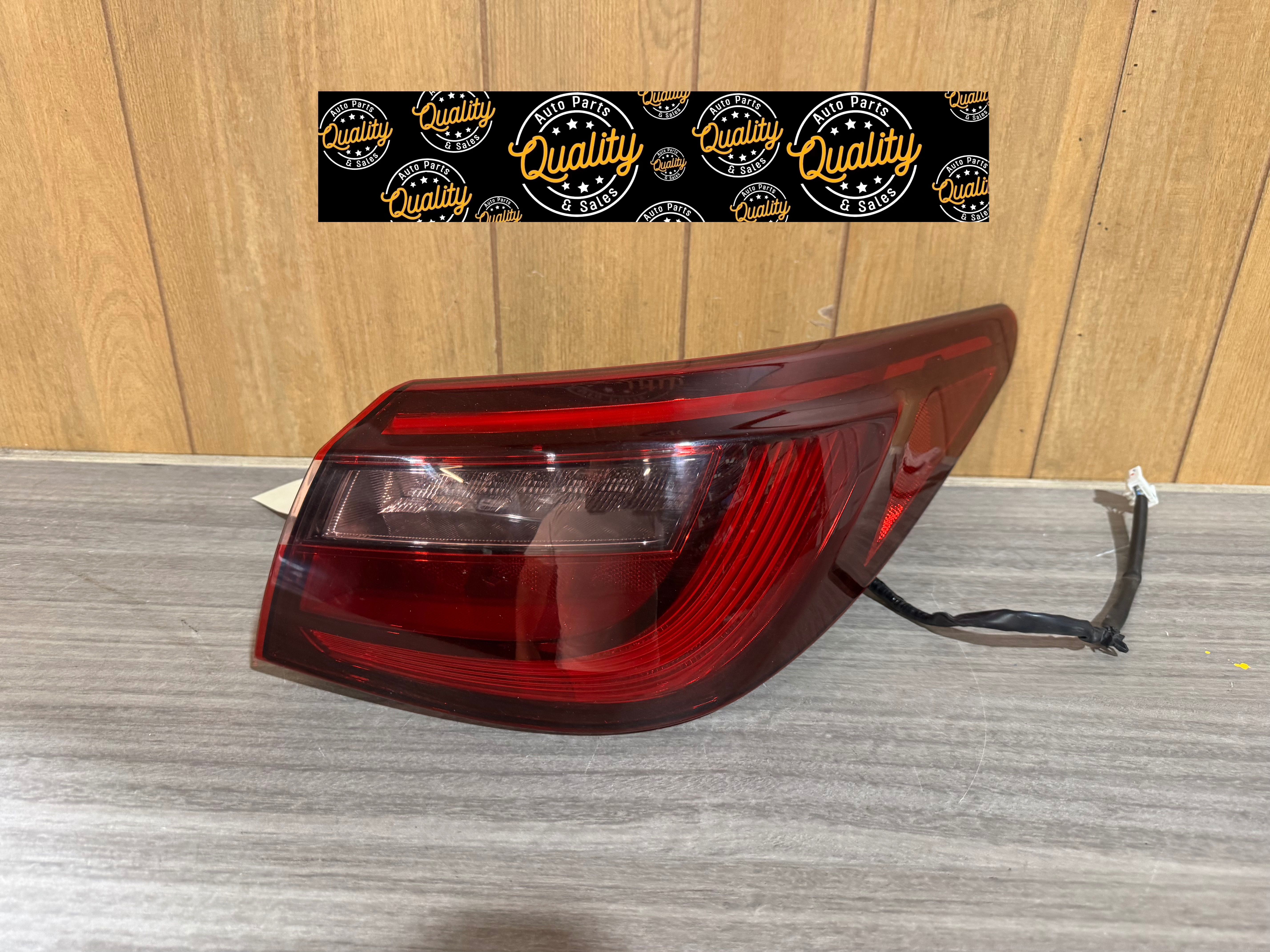 2018 2019 2020 2021 2022 2023 Infiniti Q50 Passenger Side Right Side Tail Light