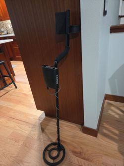 Metal detector