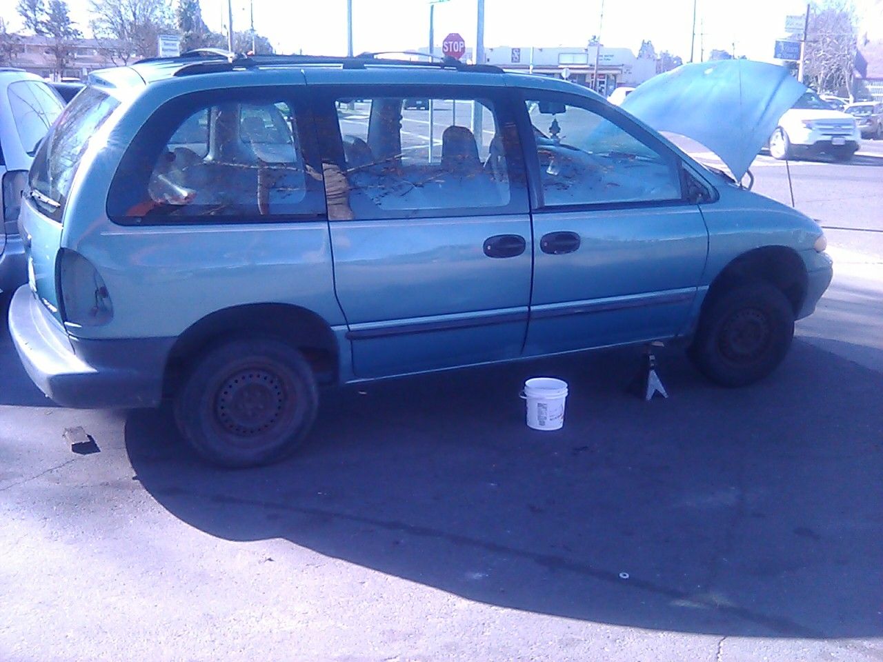 1995 Plymouth Voyager