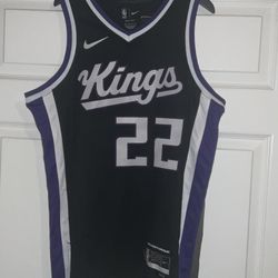 Devin Carter #22 Sacramento Kings Black Home Jersey Adult Men’s Small New With Tags Go Kings ! “Light the Beam”