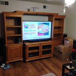 TV Entertainment Center 