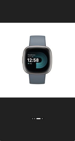 Fitbit Versa 4