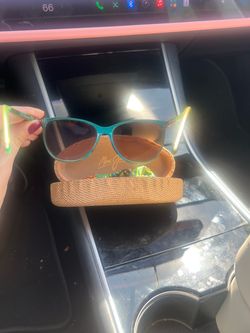 Maui Jim Sunglasses with Case