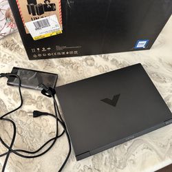 HP Victus 15.6" 144Hz FHD IPS Gaming Laptop