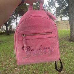 NWT Juicy Couture  Pink Lemonade Big Spender Velour Backpack New with tags Viral backpack Straps are adjustable