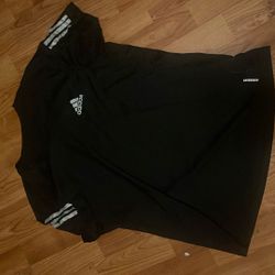 Adidas Shirt Size Medium