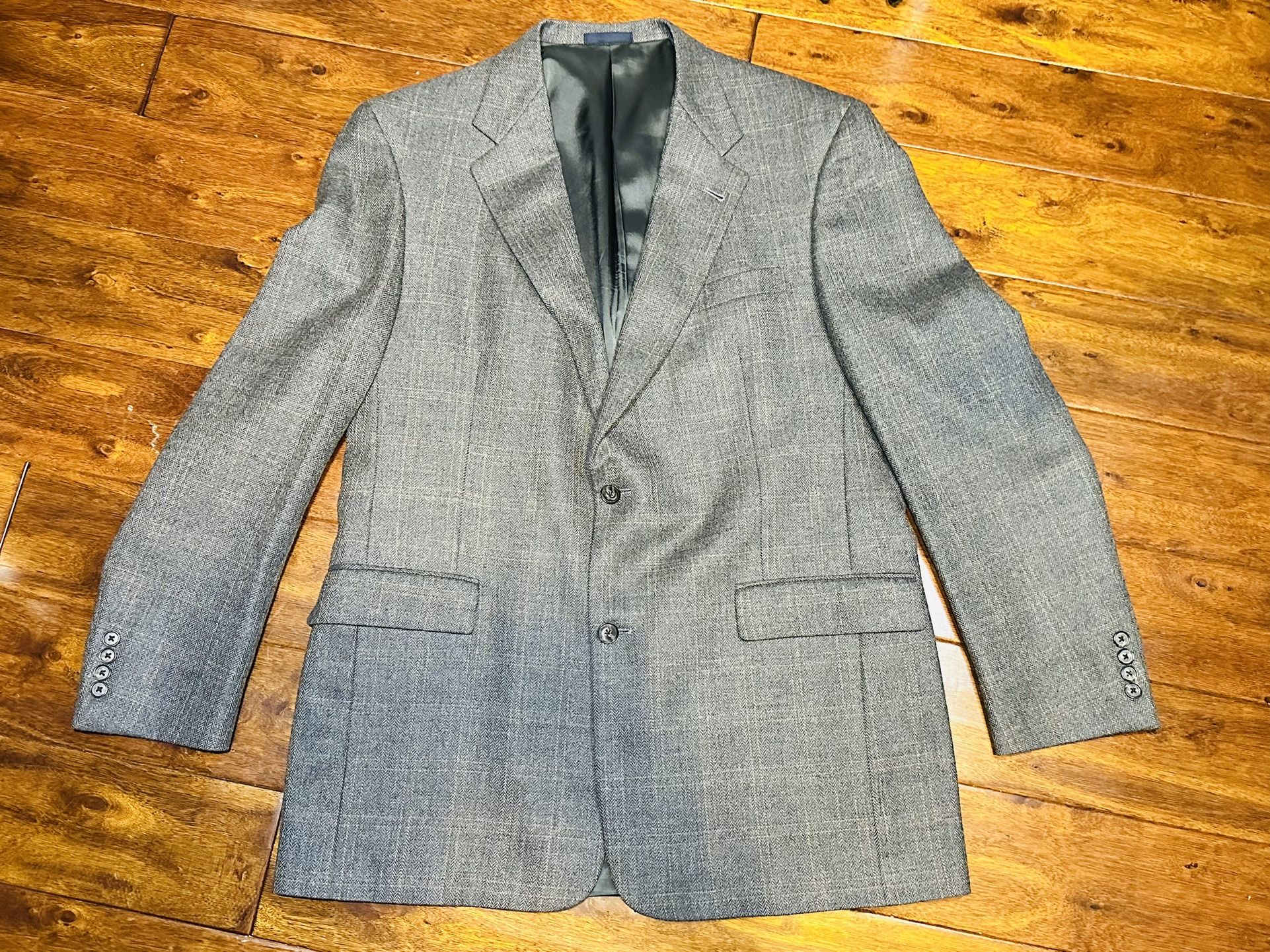 🔥Burberry Men’s Suit Jacket (size 44L)🔥
