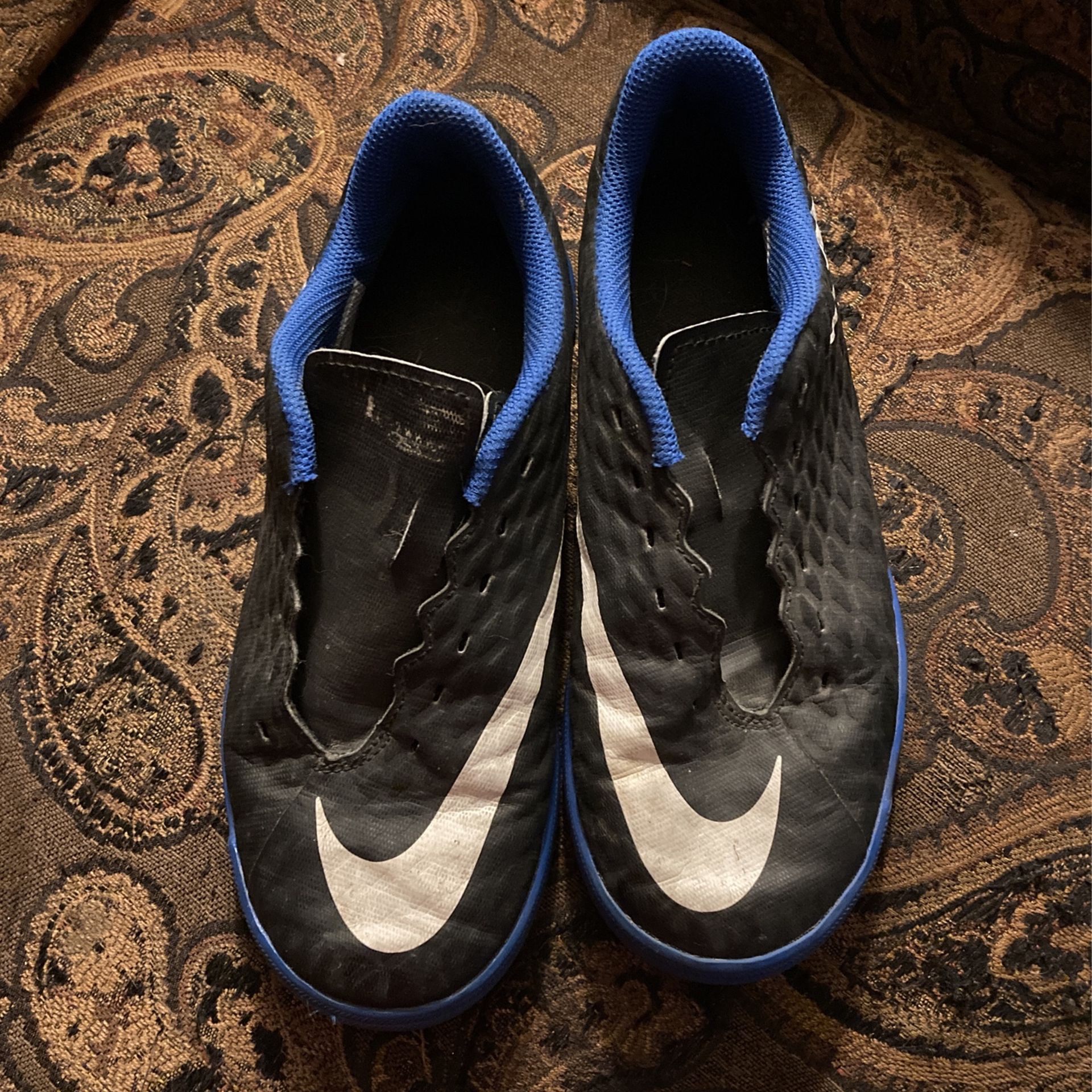 Nike Hypervenom X Black/blue Sneakers Size 3