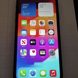 iPhone XR 64 GB 