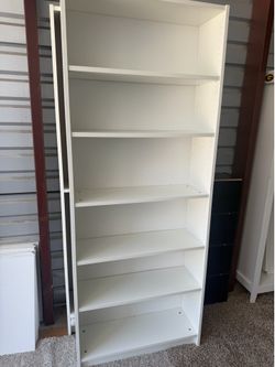 Bookshelf