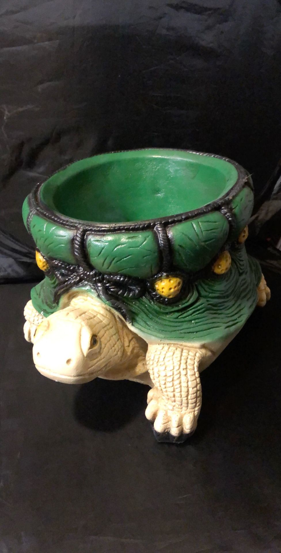 Turtle flower pots