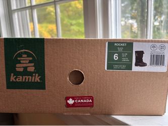 Kamik Rocket Waterproof Snow Boots, size 6 Medium, US Big Kid