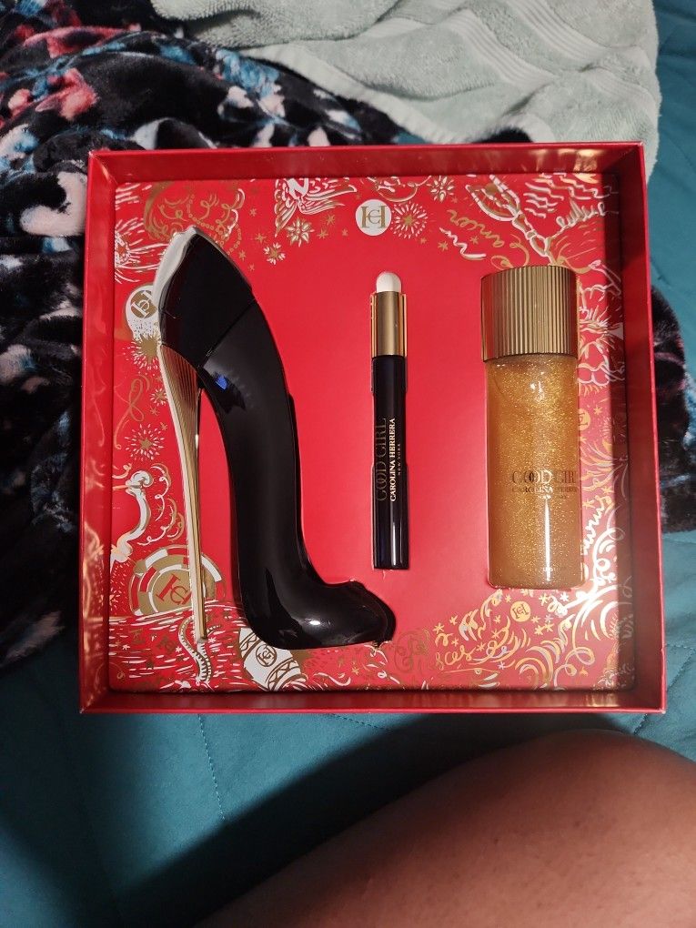Carolina Herrera GOOD GIRL $120 SET