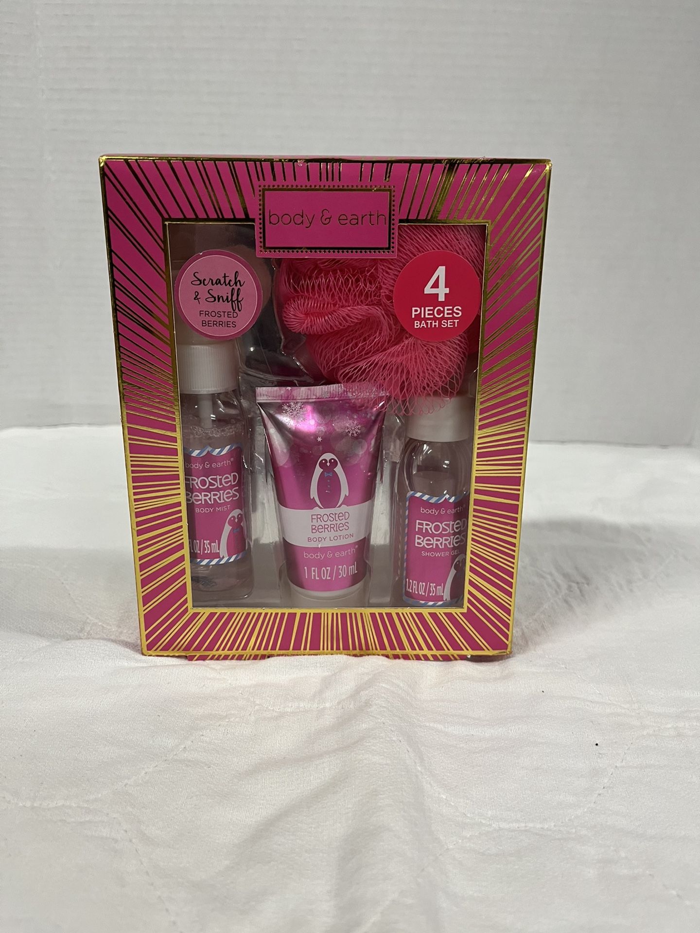 Body And Bath, Frosted Berries Gift Set