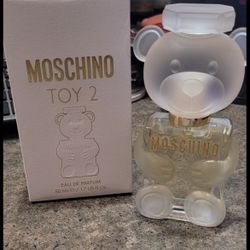 Moschino Toy 2