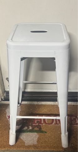 White Metal Bar Stool