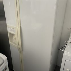 Refrigerator Works Perfectly
