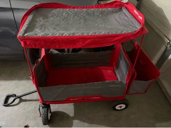 Radio flyer wagon