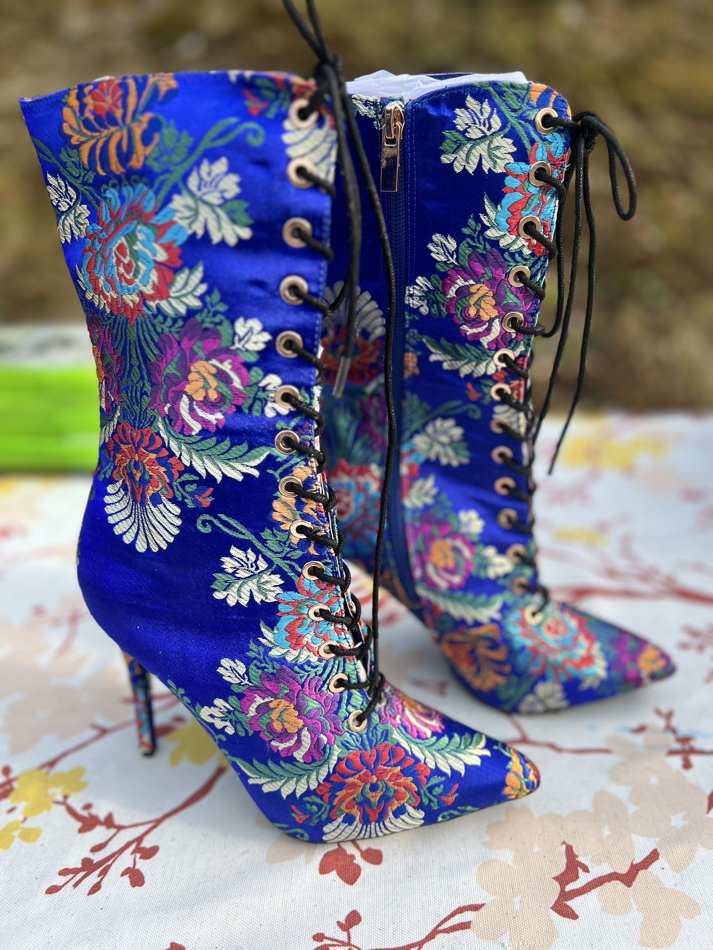 Brand New Woman’s Floral Heels Anne Michelle Size 8