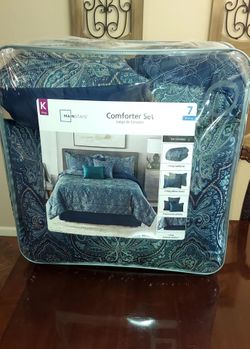 (New) King Comforter Set - 7 pieces- x Streets Ray and Higley