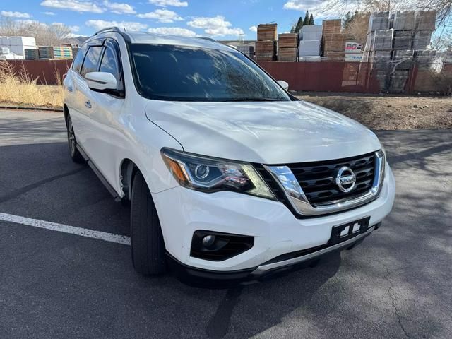 2017 Nissan Pathfinder