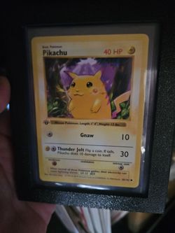 1999 Pokémon Base Set Shadowless Red Cheeks Pikachu #58/102 — Raw