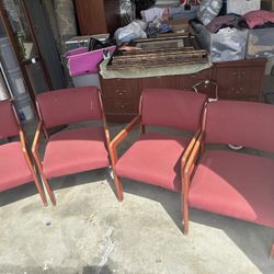 4 Office chairs 